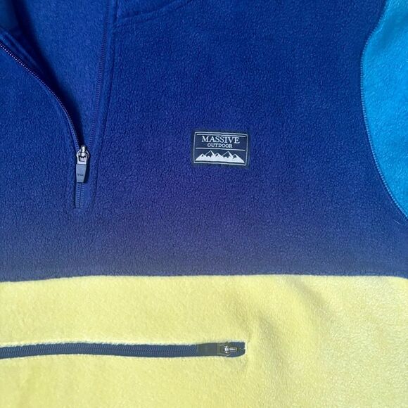 Massive outdoor blue & yellow color block 1/4 zip fleece. Size XL. NWT - Picture 5 of 7